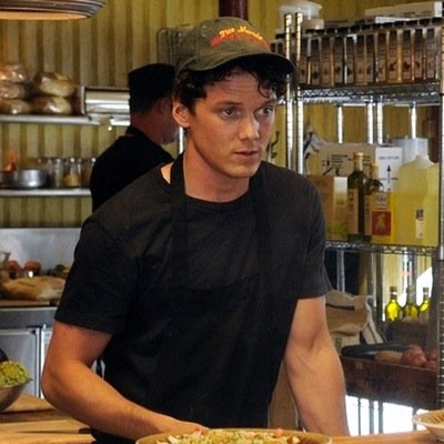 Best short-order cook in Pico Mundo. || Clairvoyant.