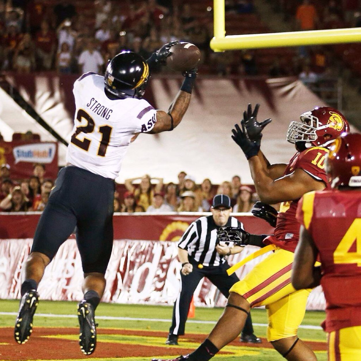 Skipowell's profile picture. 