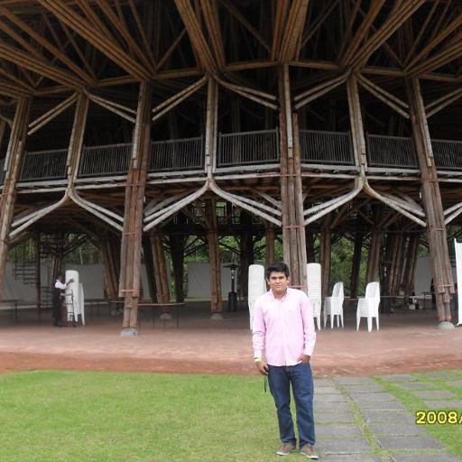 Arquitecto, diseñar es mas que un arte es una pasión.