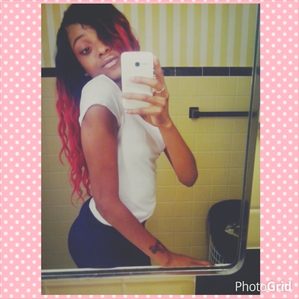 MobsPrincess's profile picture. 