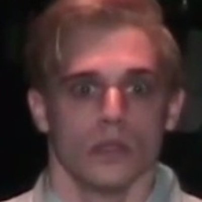 Blond, sexually frustrated, German teenager. Ernst Robel is mine. Georg Zirschnitz is a fucking loser. #StopGeorgFromSinging2k14