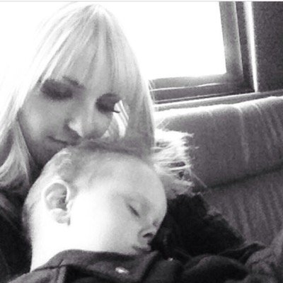 Back up for @ERATLIFF3 taken/married- @xrydelmaryR5 i love u