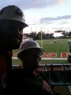 311 Excitable One!! From Chicago suburbs. Huge sports fan. Proud NIU Alum. GO HUSKIES! NIU Football season ticket holder. Commercial HVAC Project Manager.