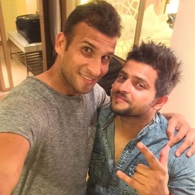 This is a 'Ishwar Pandey' only FanClub 4 all Fans to Share & Enjoy Ishwar Pandey Talks, @Pandey_Ishwar Followed us on 1-2-14 at 10AM