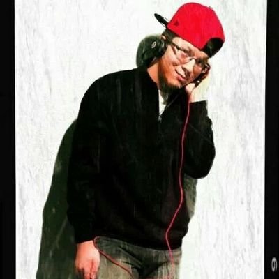 Promo For Up n' Coming Hip~Hop Artist. Real Fans , Play Etc. Follow My OFFICIAL Page @MO3KiD
