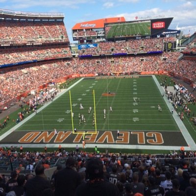 tiffhughes1971's profile picture. Director of Sales @ Tablecraft