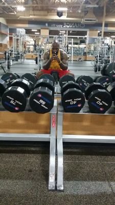 Marc_Fitness's profile picture. professional boxer that is transferring into natural bodybuilding. Follow me on instgram @ MarcWard_MrOlympia