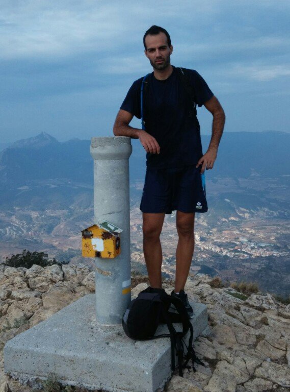 victorNr86's profile picture. 