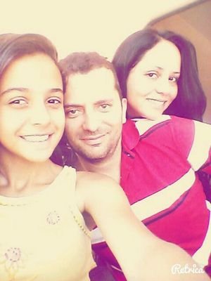 Estudante de Direito e Músico.
