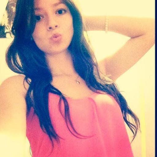 Hace tiempo que me atrae más la locura que la belleza.