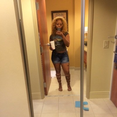 ambertoyer's profile picture. 