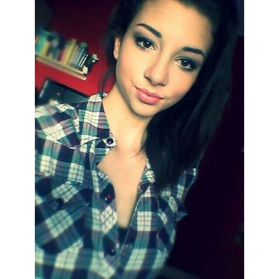 x Corinna| xSchule| xHandball| x eventuell fast vergeben:D|