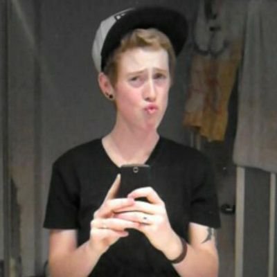 Kirsten. 20j