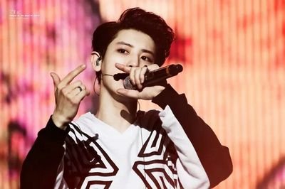 สวัสดีครับ ผมชานยอลคนหูกางแอนด์ขาโก่งครับ ฟอลมาทักได้นะครับ ไม่กัด แง่มๆ หื่นนิดๆจิตแจ่มใสสไตล์โยดา ขี้อ้อน(ทรีนส์)