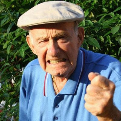 (Minst) 140 tecken hat om dagen. Året om.