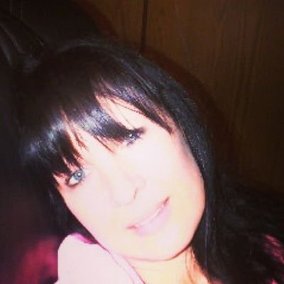 Robyn2208Moores's profile picture. Love having fun and meeting new people. Love sport. Love dancing. Looove to talk!! Let's share some awesome tweets .. ;;)