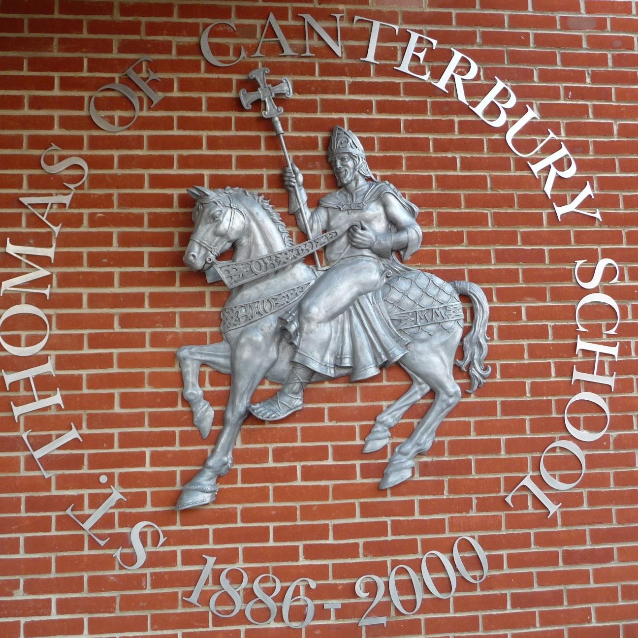 St Thomas' School Profile