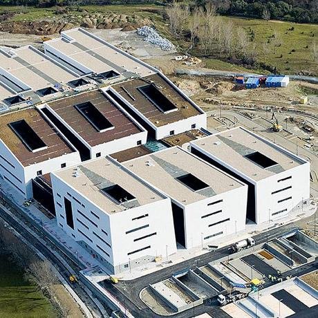 Grupo de profesionales y usuarios del Hospital de Collado Villalba. SANIDAD 100% Pública