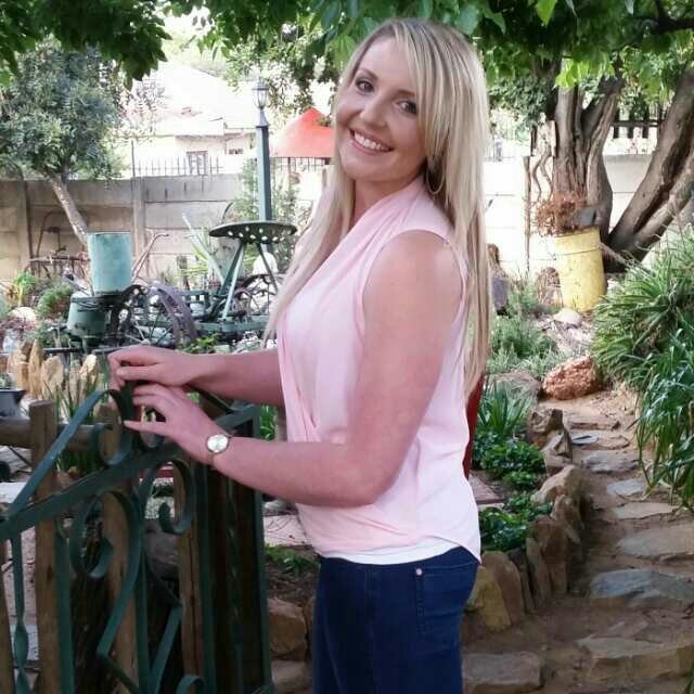 Elmarie_Vosloo's profile picture. Official makeup artist for @guidingstyle & @Die_Reviewer Bookings elmarievosloo@yahoo.com