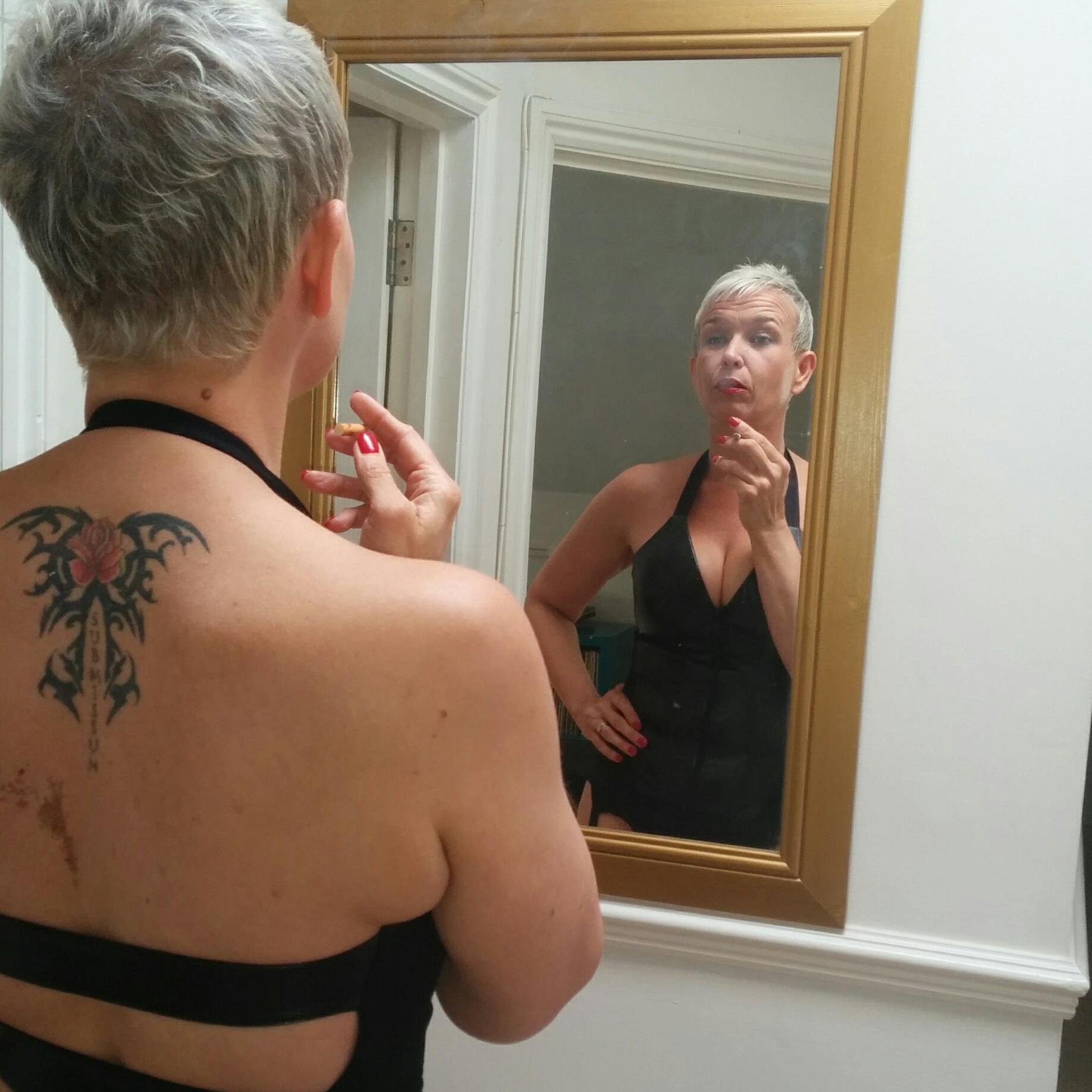 Independent escort swinger now looking to make my break in the porn industry