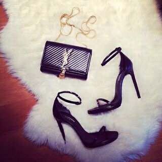 mooni56's profile picture. 