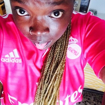 LuciaNegry's profile picture. Un futuro próspero conlleva esfuerzo previo; Adicta a una vida de lujos impagables, Inconformista de caprichos varios. Aspirante a coleccionista de diamantes.