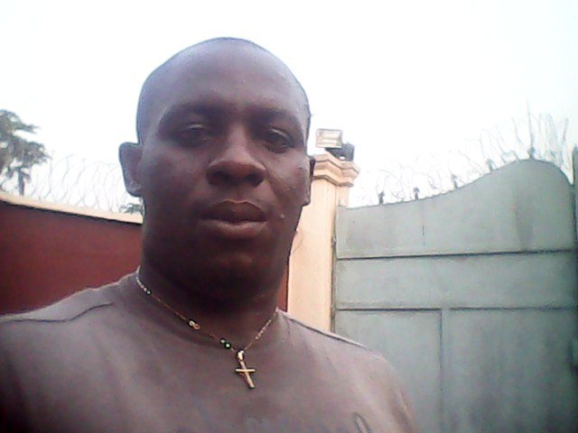 I am a man of princple.i hate lies but love people who hate's me. I am always a happy guy,thats what i loves most.