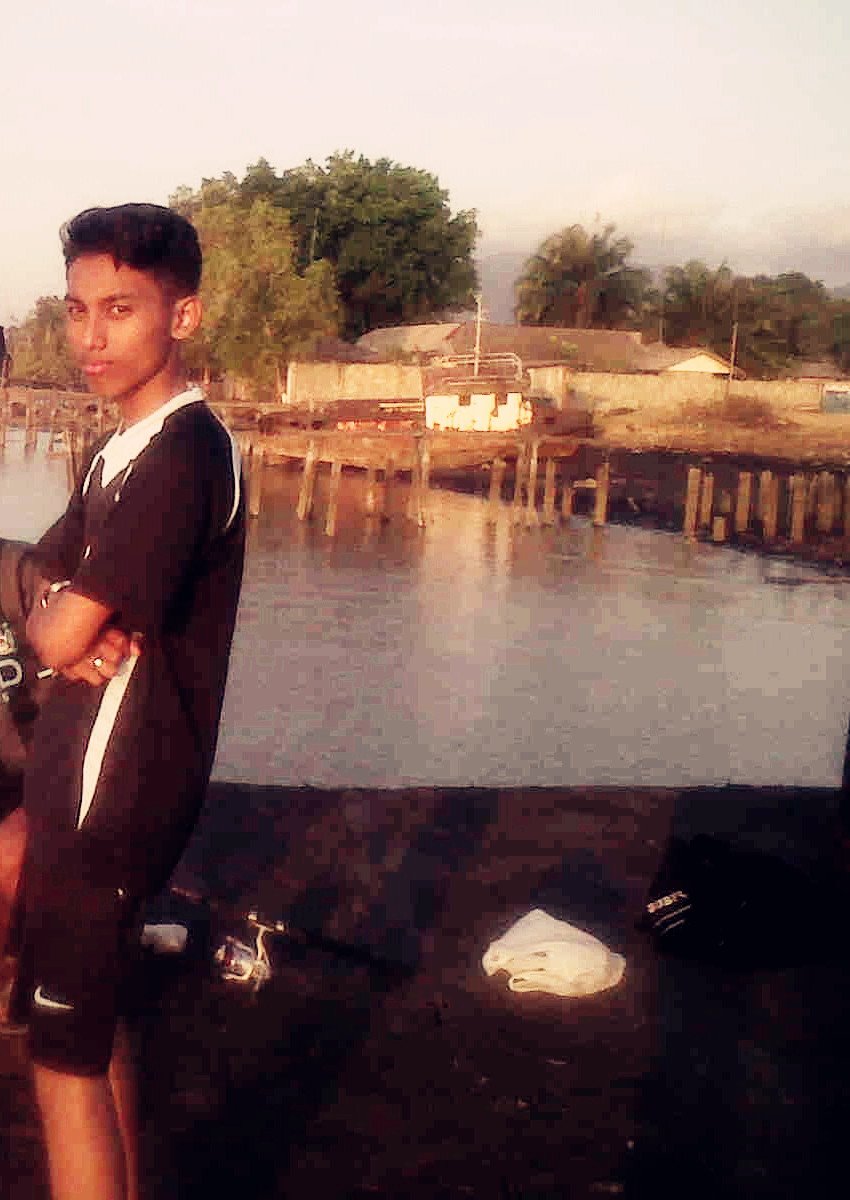 | SMAN 1 PULAU LAUT TIMUR |
|* XII IPA 1 * |
|_love_|