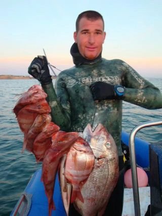 nauticajosemari's profile picture. Nautica Jose Mari, ubicada en el puerto deportivo de Rota, dedicada a la reparación y mantenimiento de embarcaciones.