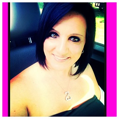 ResaGryphon's profile picture. 