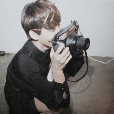 • Please do not cut my logo and edit my pictures.thx^^ weibo:http://t.co/4QpNPyvd9F