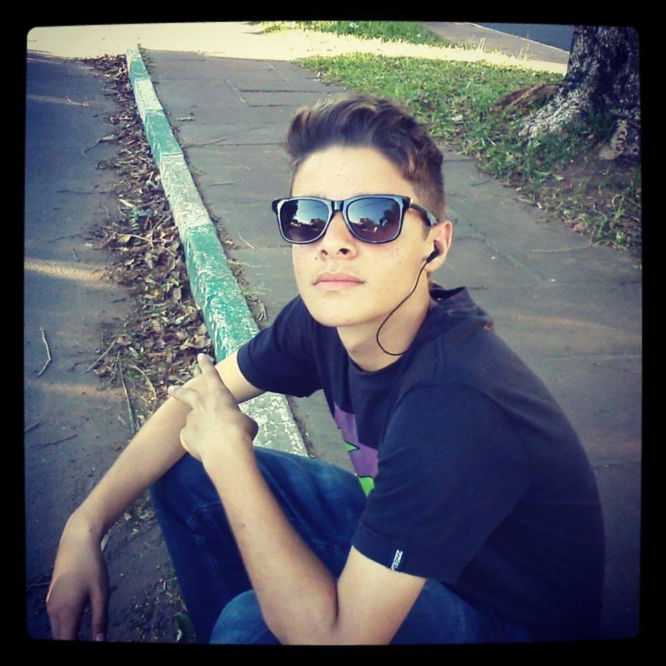 - Estilo swag mano sabe como é ♪♫
