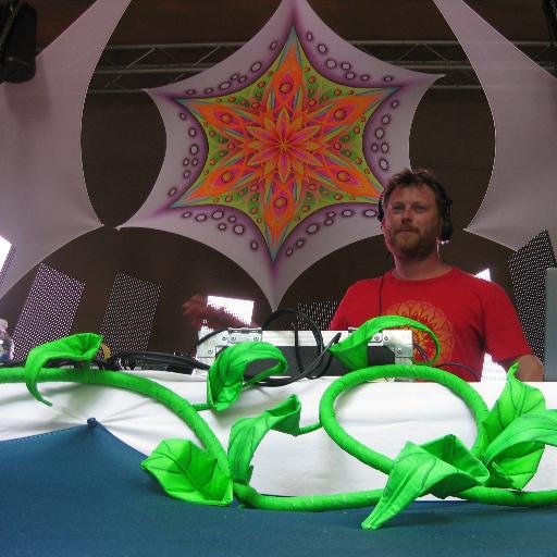 djniquid's profile picture. 