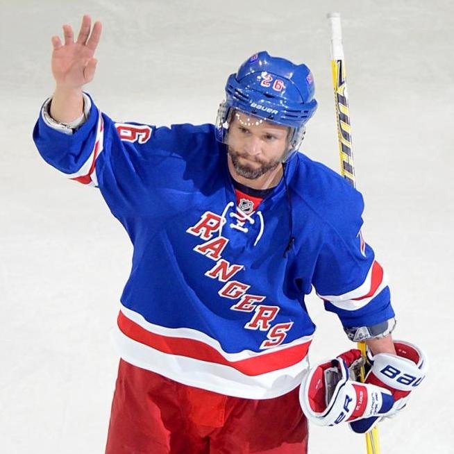 Spreading the Martin St. Louis love! All things MSL26. Want an RT? Just mention Marty :) #MartinStLouisFTW
