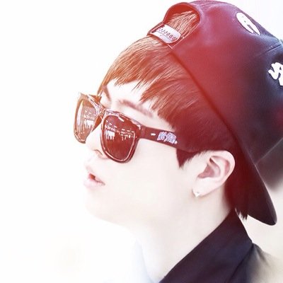help jr is not ugly.