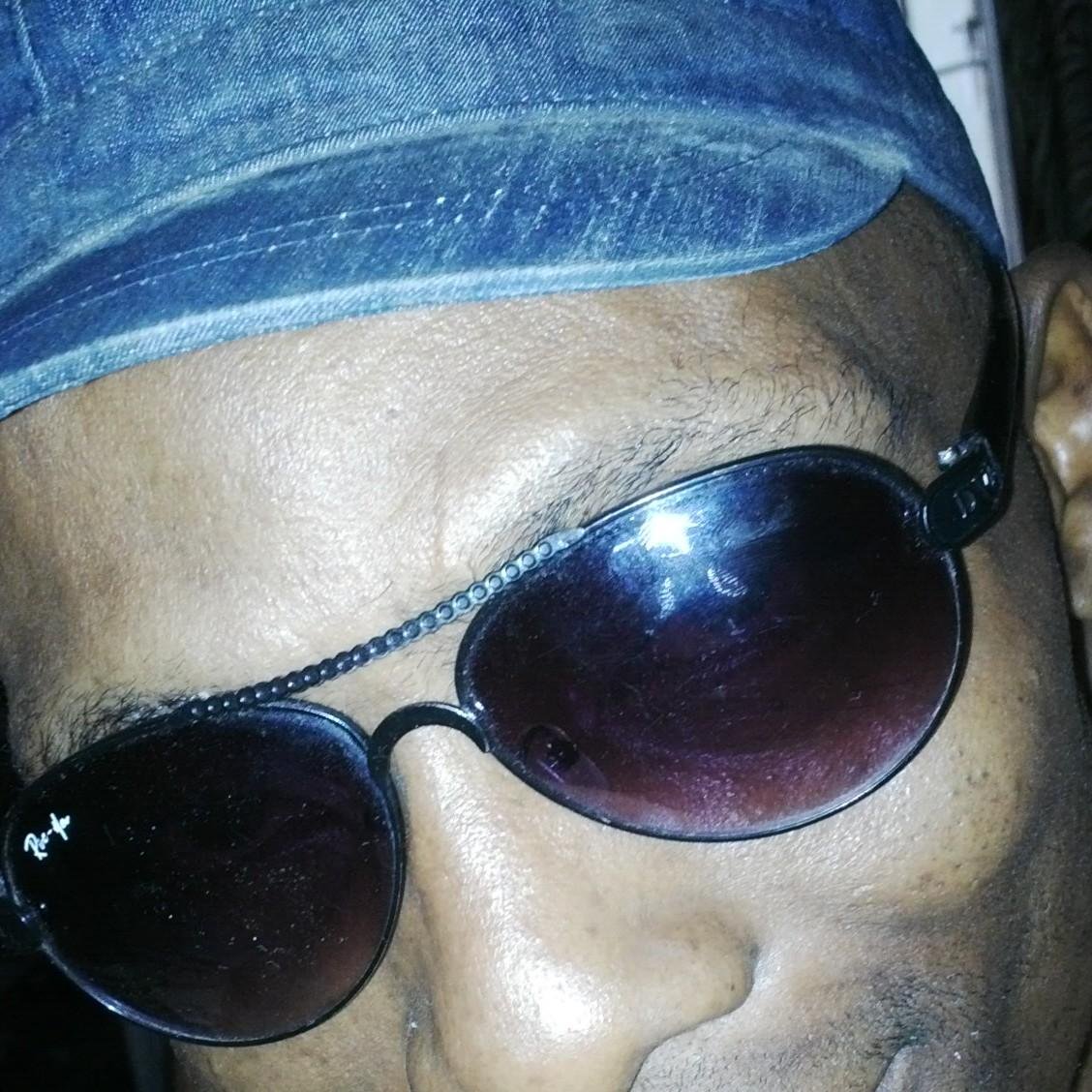 radical practical Christianity. Audiovisual, Entertainment, music Business.behind the camera personality, media person. musical instrumentalist.