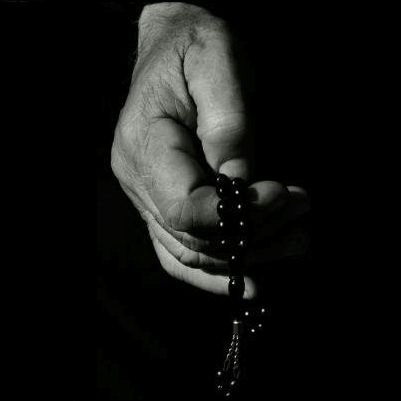 yineotekadam's profile picture. Duygusuz olma,duygular kutsal.