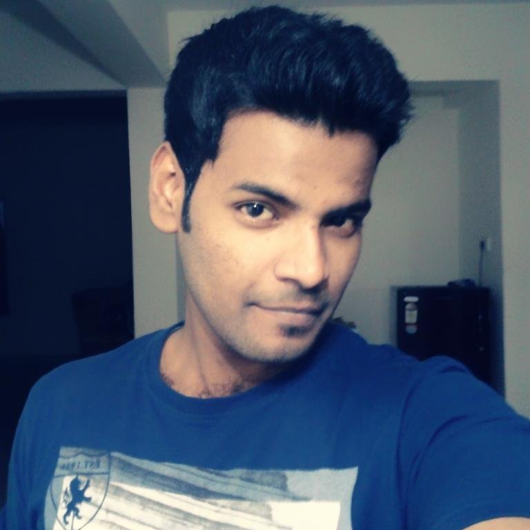 A party Animal , Techie by profession . Loves Thrill . Drive Rash. WWE .  I enjoy my Life , rest Thing WHO CARES!!