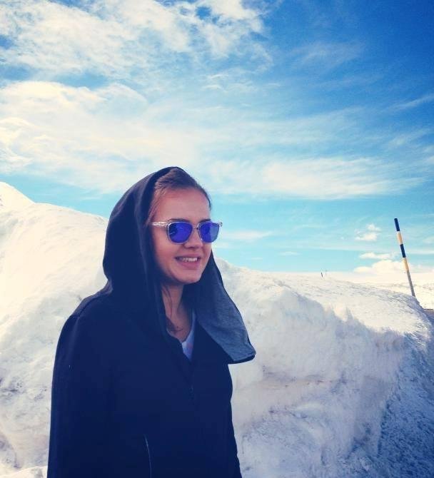 LaOsiem's profile picture. Hi :) ! I'm curious