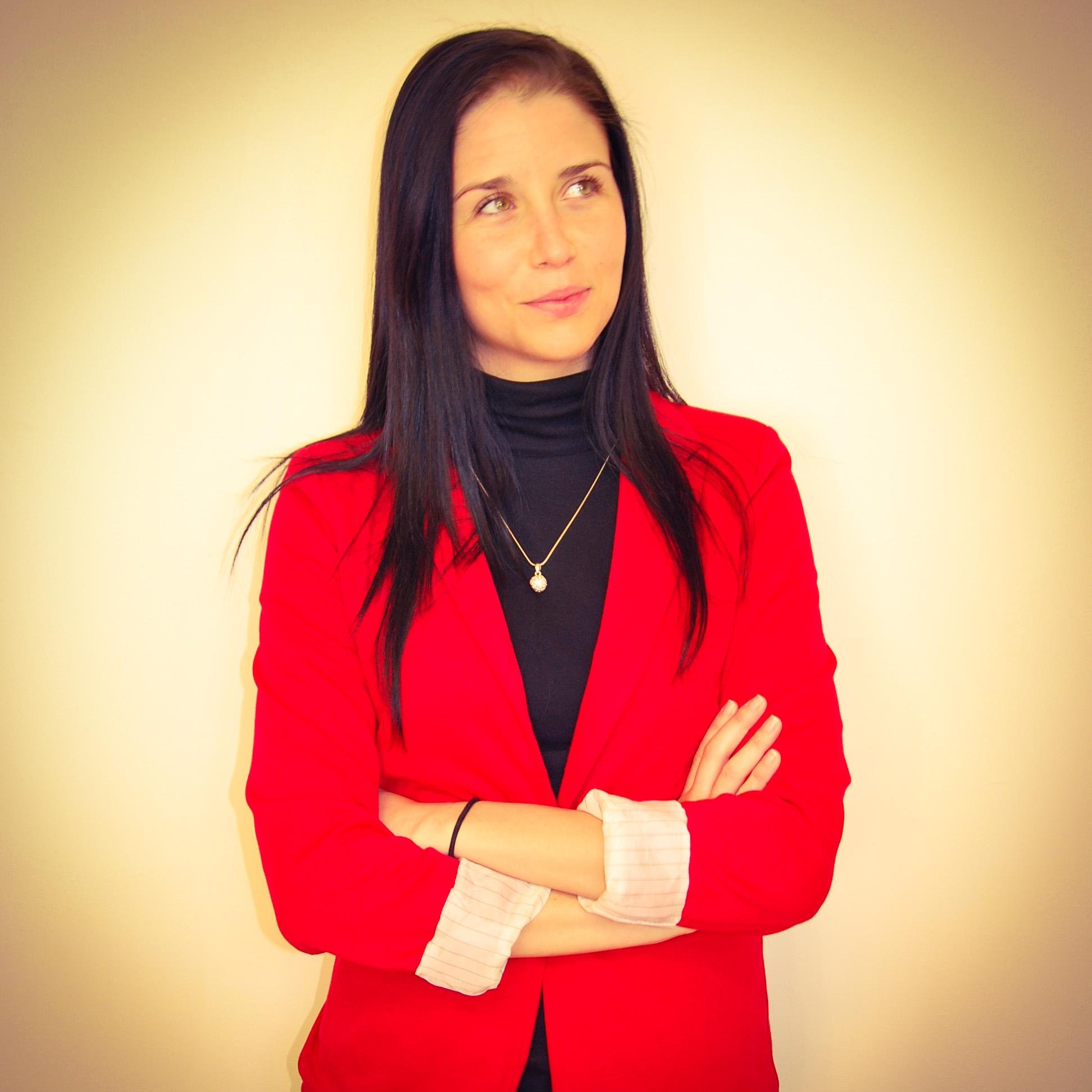 JenniferEthier's profile picture. Directrice Studio Numérique chez @Videotron. Fondatrice de  @JEGsocial. Blogueuse pour @DivingCouple. #SocialMedia + #Voyage + ⚽ + ☕