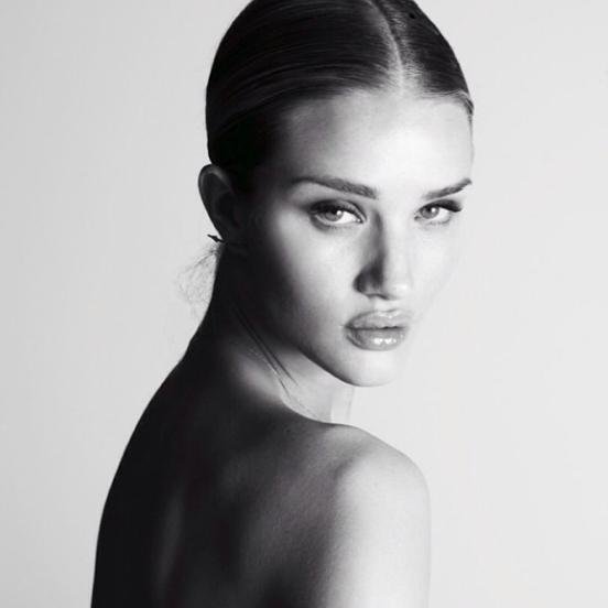 All about English model and actress .
http://t.co/MXKnS0YMiv
https://t.co/oBAiVoaAaA
https://t.co/vskGl0Dpzy