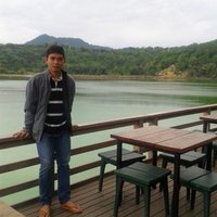 Vian Alow ♬ (@octavian_alow) Twitter profile photo