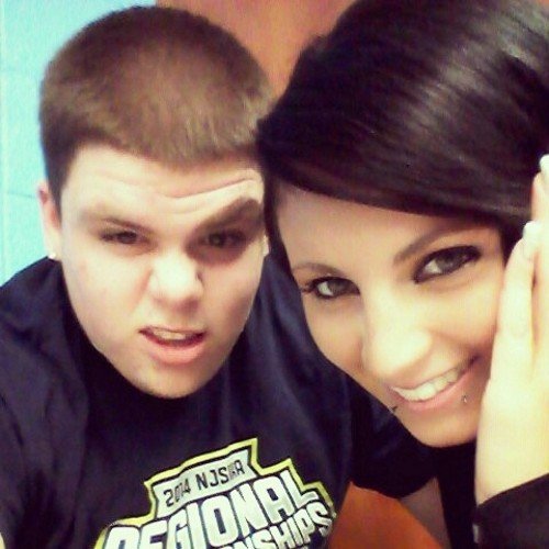 Amandamae. 19.Graduate ⚓. Girlfriend. My baby ---@tlemeshuk72 10/29/13.  :) Puppies. Fish. Fake Nails  * I'm the sweetest bitch you'll ever meet.