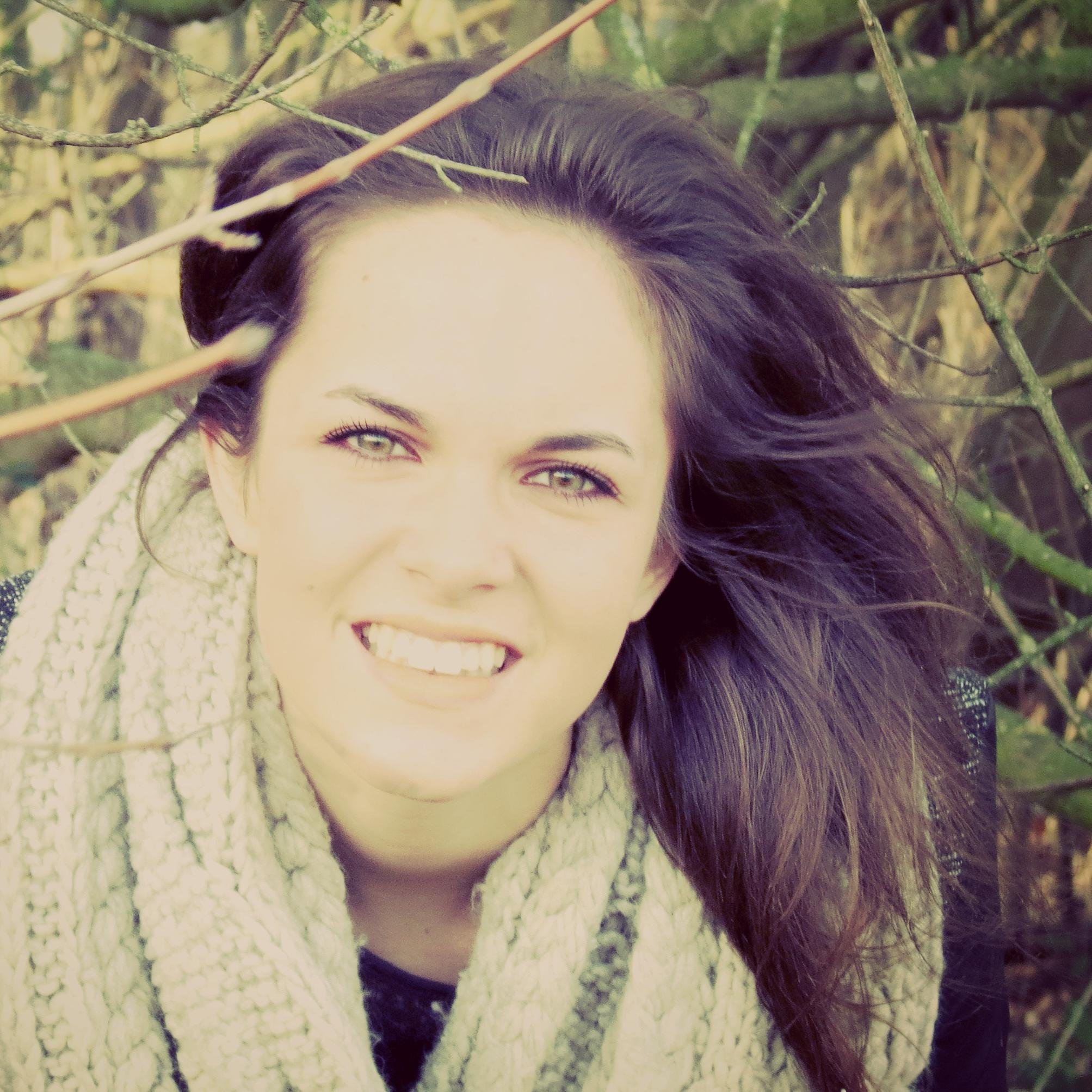 ChaUytters's profile picture. #Ragga ♫ Italia --  Marche droit,reste forte car ton espoir reste ta plus belle arme. ∞ Amen.†