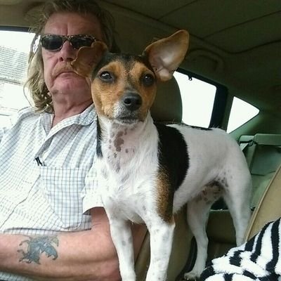 alibarker1958's profile picture. 