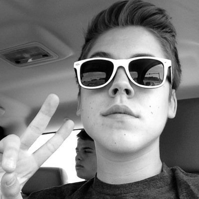 follow @SebFtTronnor