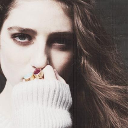 Baby, I find that we can be free
When you're here, here with me #TeamBirdy