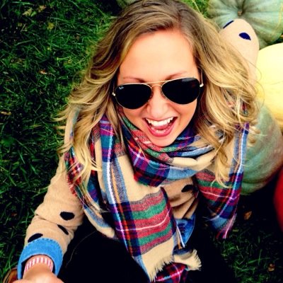 jennylynneee's profile picture. Saturday night personality with a Sunday morning heart. Lover of books, a good Netflix addiction, sleeping, & beaches. ΔΓ. Pharmacy Major at Butler University.