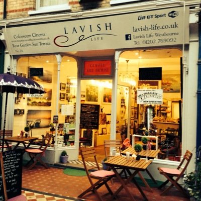 lavishlifebmth's profile picture. Smallest cinema in the UK, in the ❤️ of Westbourne! We show indy, arthouse, new and classic films. Tweet us if you want to book tickets, or even hire the venue!