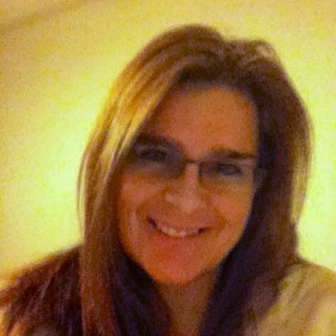 Mom of 3.Certified Coding Specialist. coffee addict.80s music fanatic. love kayaking & snowshoeing. lover of Maine, Dierks Bentley & NWL. NCIS & FBI junkie
